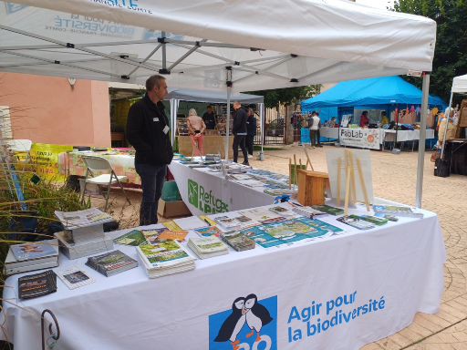 Stand LPO au magasin Biocoop de Châtenoy-le-Royal