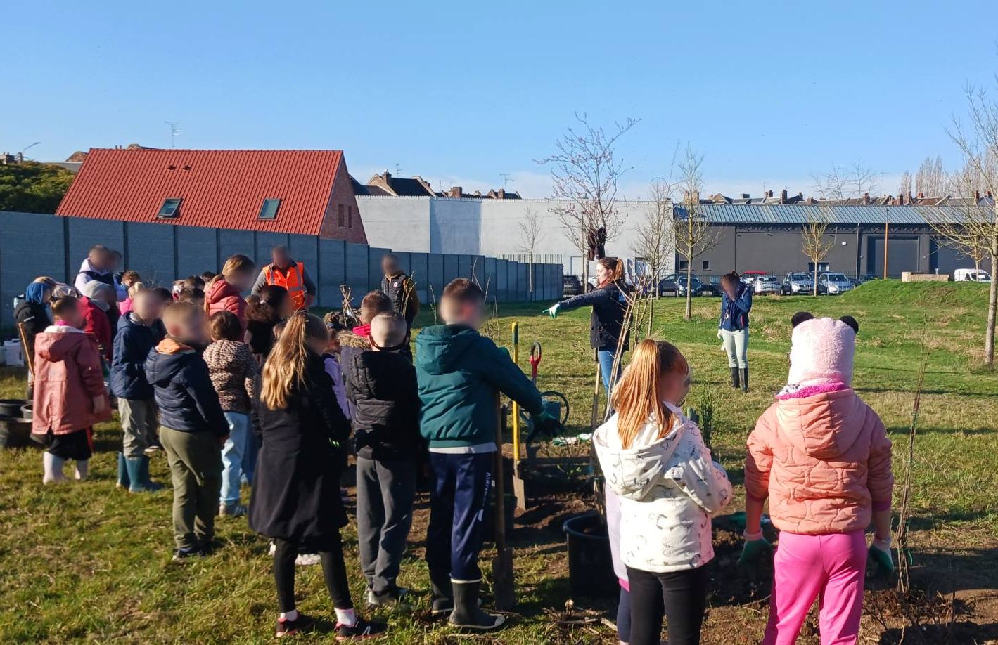 Les élèves de l’école Jacques Brel passent à l’action pour la biodiversité !