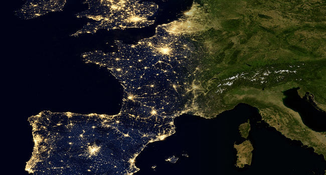 pollution lumineuse représentée sur une carte