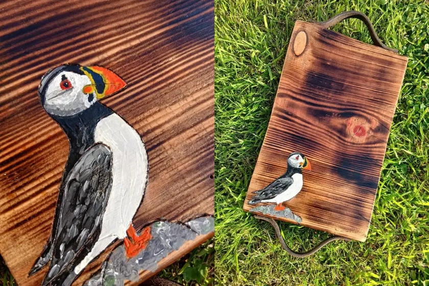 Macareux moine sur un rocher, peinture sur bois