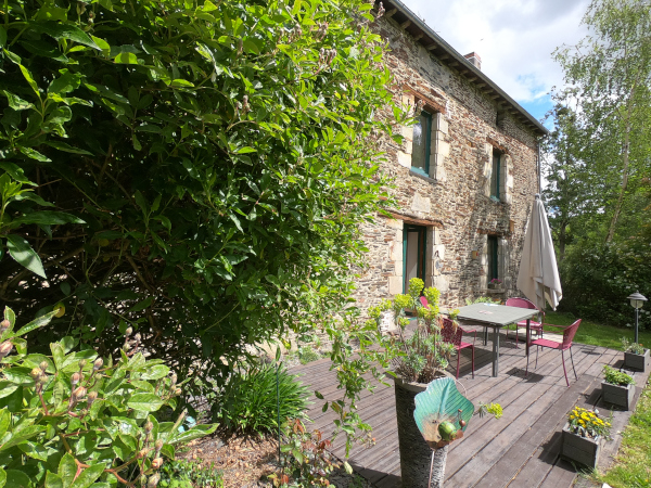 Maison, terrasse et jardin Refuge © Laurent Cocherel