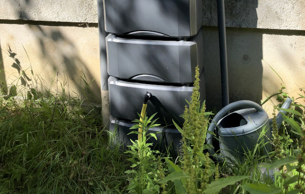 Citerne récupérateur d'eau de pluie © Nicolas Macaire