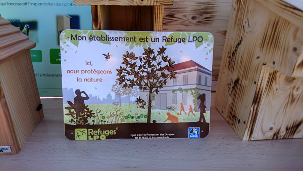 Panneau Refuges LPO établissement © LPO