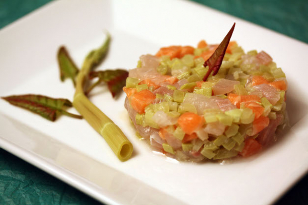 tartare de poissons à la renouée du Japon