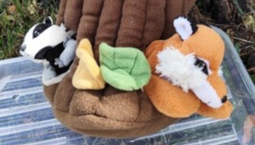 Peluche arbre à histoires